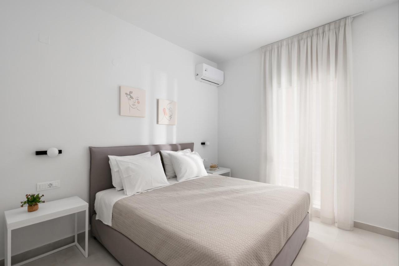 The H Experience - Eclectic Spacious Apartment Near Venetian Castle - 2 Heraklion  Ngoại thất bức ảnh