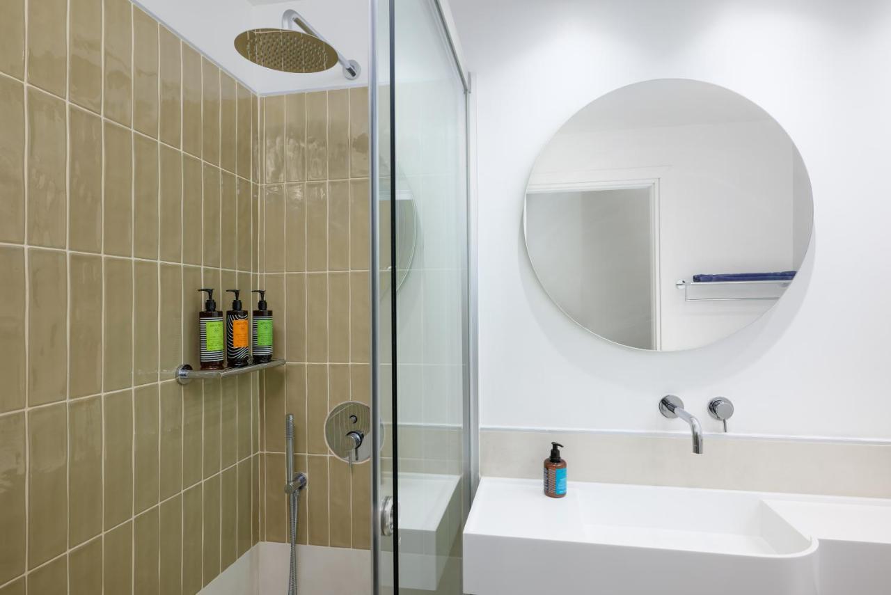 The H Experience - Eclectic Spacious Apartment Near Venetian Castle - 2 Heraklion  Ngoại thất bức ảnh